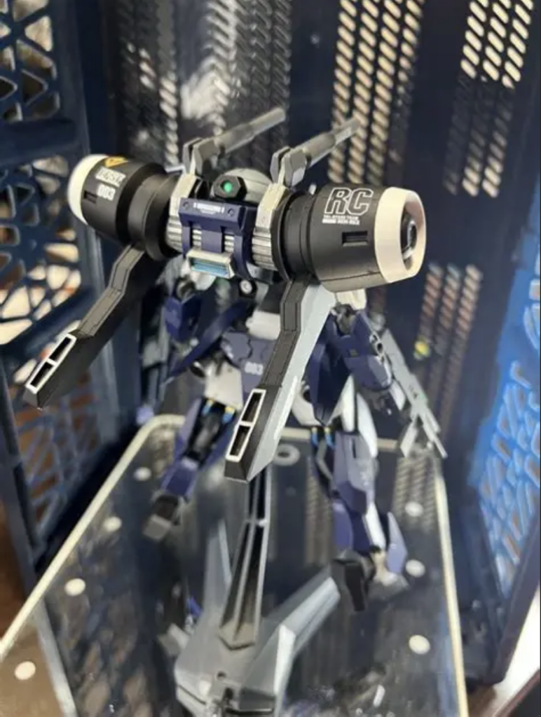 後ろバックパックはデミバーディングからいただいてきました。