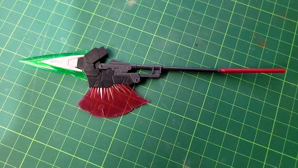 元のハルバードが小さく感じだのでジャンクパーツを組みあわせて作成