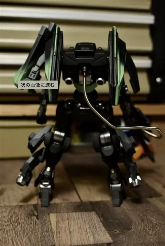 グラデーション塗装も初挑戦。背中には旧HGのゼータガンダムからバックパックをもらいました!