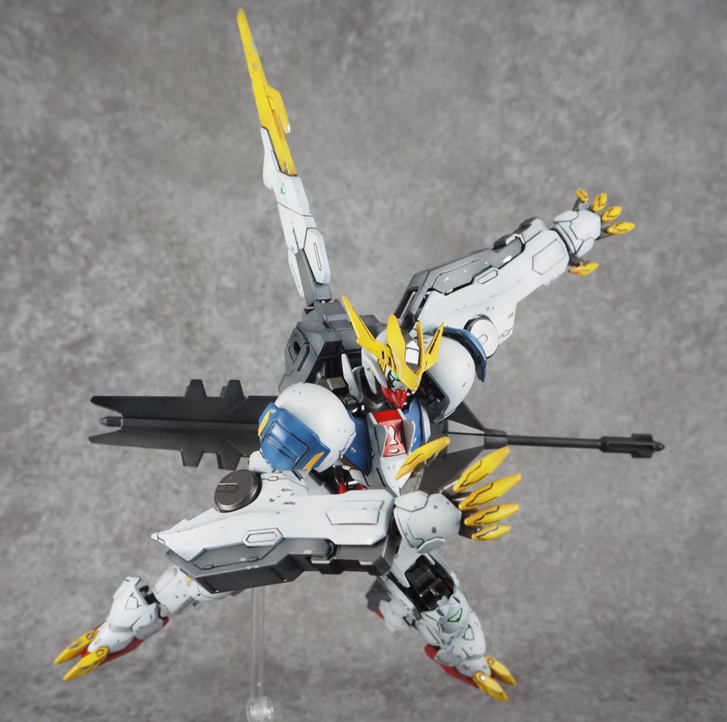 今回のガンプラはHG、バルバトスルプスレクス！壮絶な最期を見せたガンダムフレームですよね。