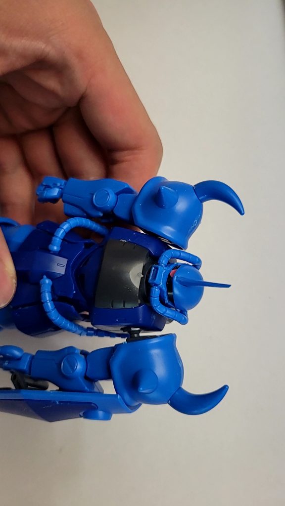 口？を短くして、ブレードアンテナをシャープ化して角度をつけて接着