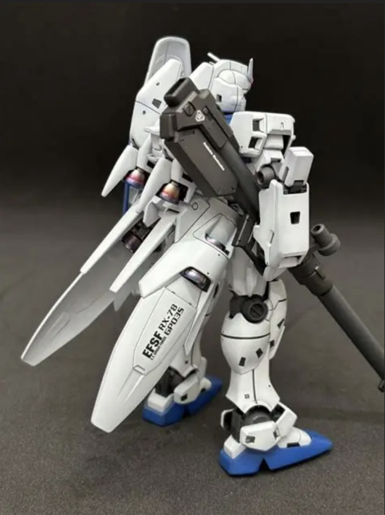 いつものアングル③バーニアについては悩みましたが、焼け表現の練習も兼ねてこんな感じにしてみました。