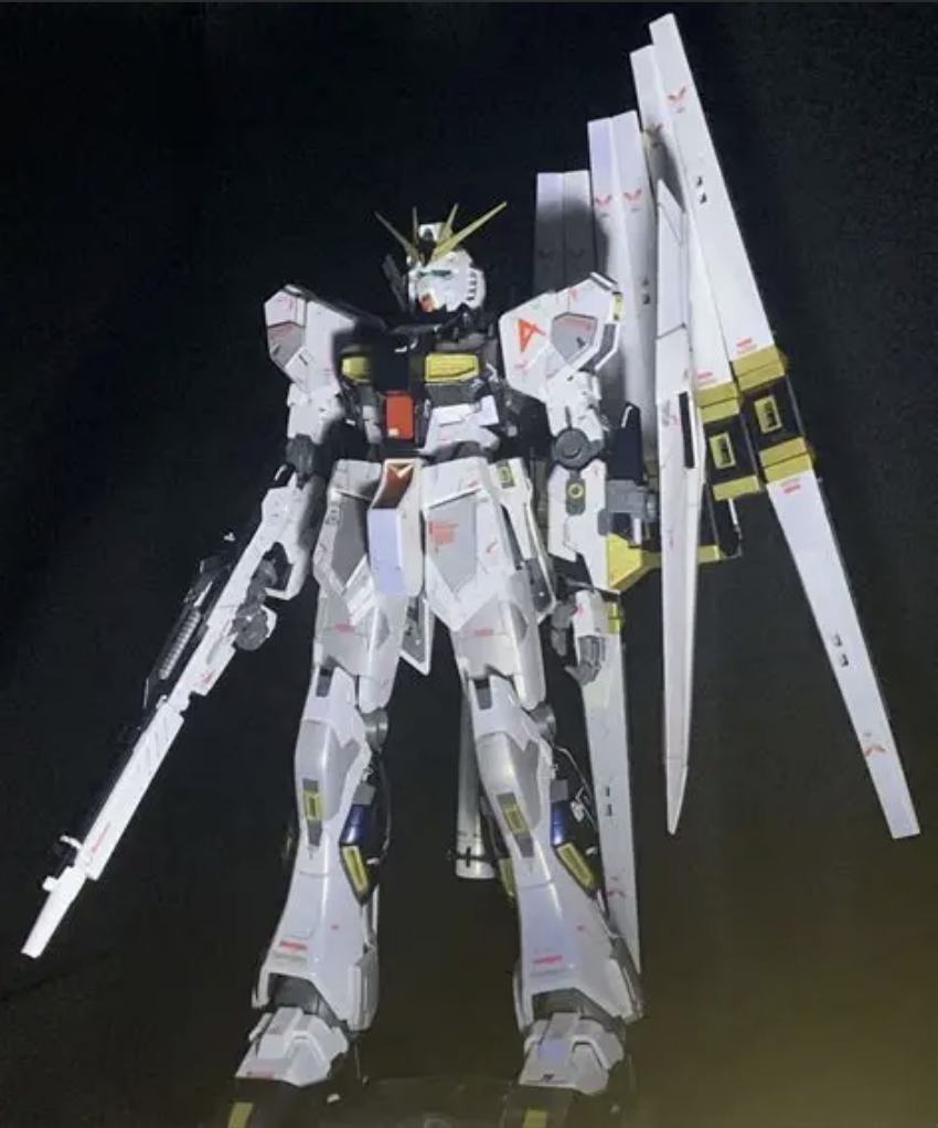 RX-93 νガンダム　パール&偏光