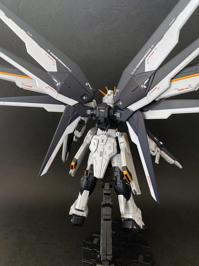 SEEDはストライクとフリーダムでお腹いっぱいです。