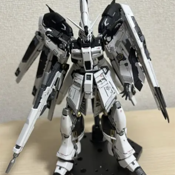 RG Hi vガンダム　