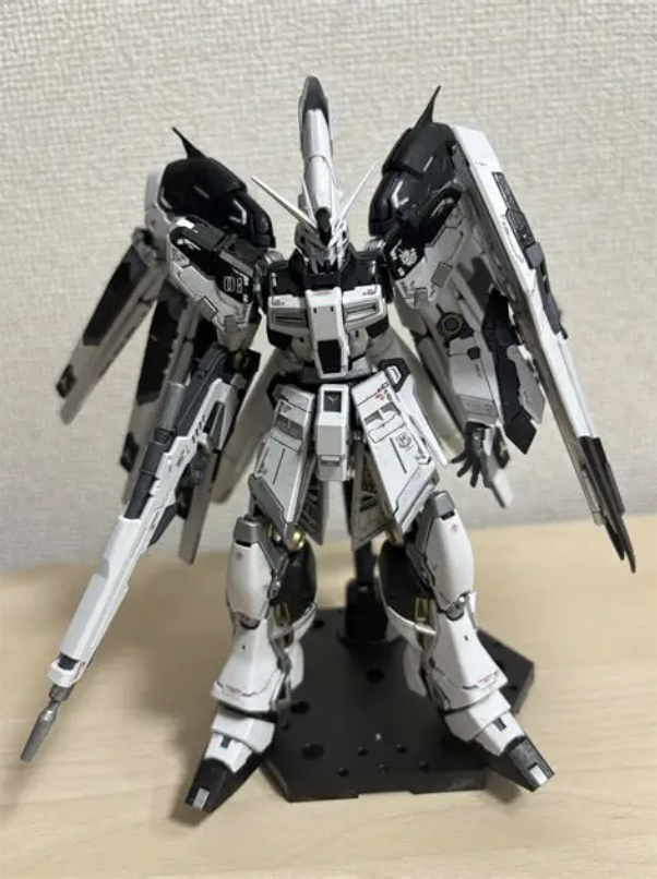 RG Hi vガンダム　