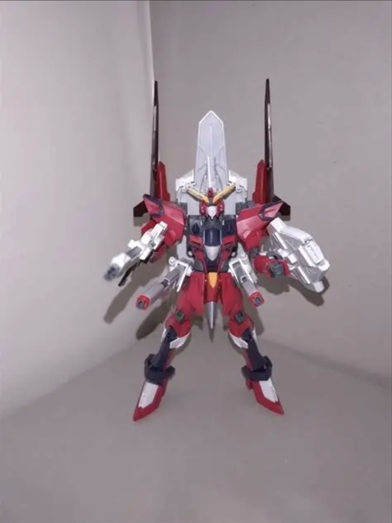 そして3つ目は、MMI-M2020ヴァイパー3レールガンを装備していることである。これによりフェムテク装甲など、ビーム兵器を無効化する能力を持った機体に対しても有利になった。 なおバックパックなどは一般仕様と変わらない。