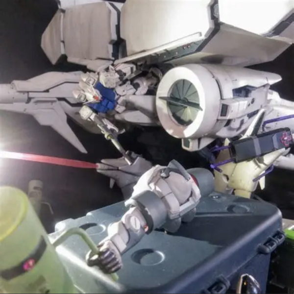 ガンダム 試作 3 号機 《デンドロビウム》