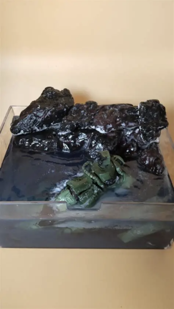 レジン液や水の表現が初挑戦でした!難しかった〜！