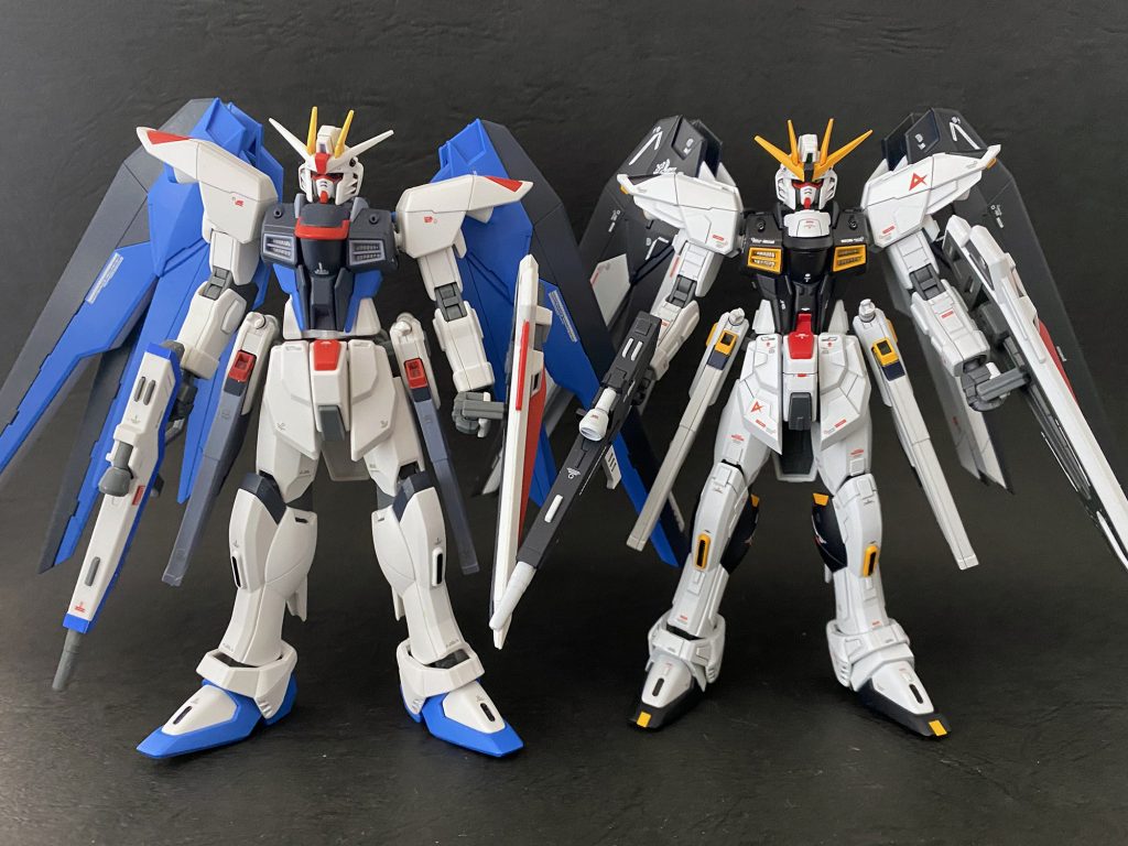 こちらも以前に作ったフリーダム。発売後すぐに作ったのでほぼ素組。今回はそのリベンジでもあります。