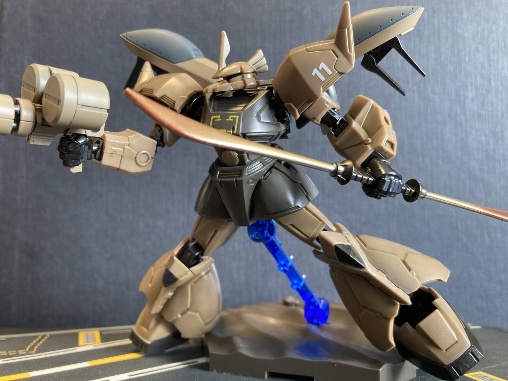 G-Flame、カラミティの肩、30MMの武器です。