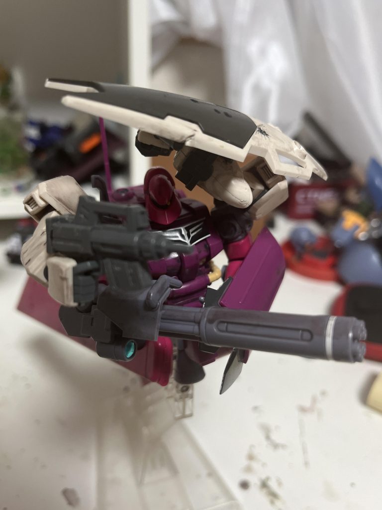 シールドが2枚になり被弾面積が格段に下がる