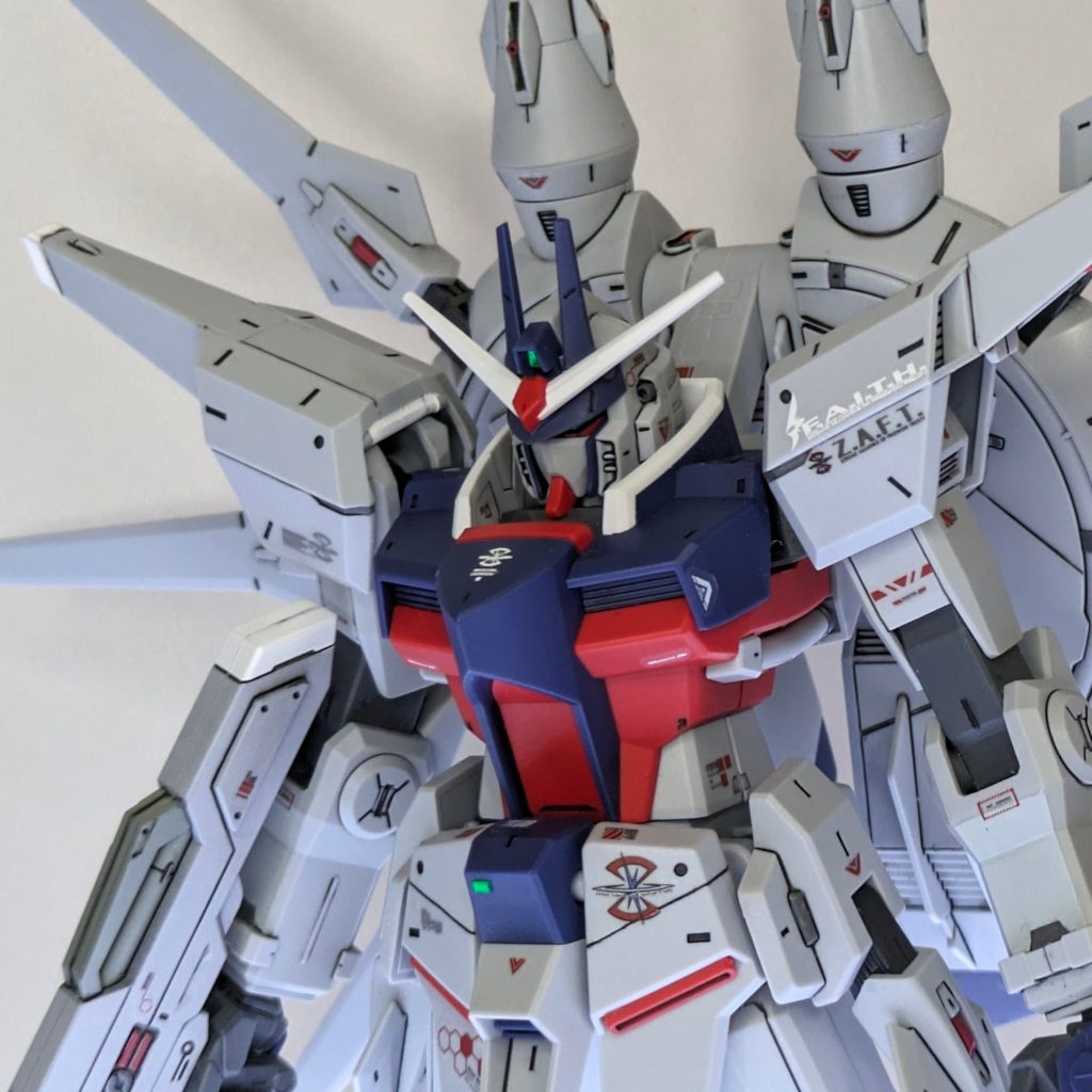 なかちゃむ ガンプラ1/100 組立済み レジェンドガンダム 他 なかちゃむ様専用 ガンプラ1/100 組立済み レジェンドガンダム 他