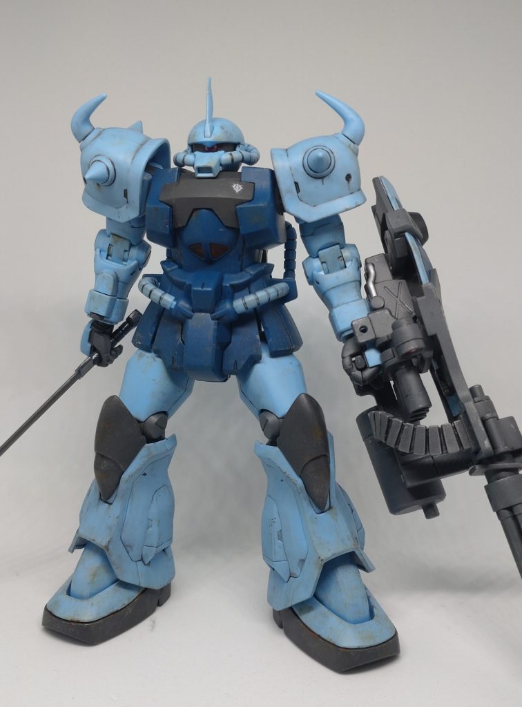 今回の改修箇所は、肩アーマーの合わせ目消しと、細かい部分塗装、後はエナメル塗料でかる～くウェザリングをして、つや消しでフィニッシュ。人気が高いだけに造形もカッコ良く、とても良く出来たキットですね。