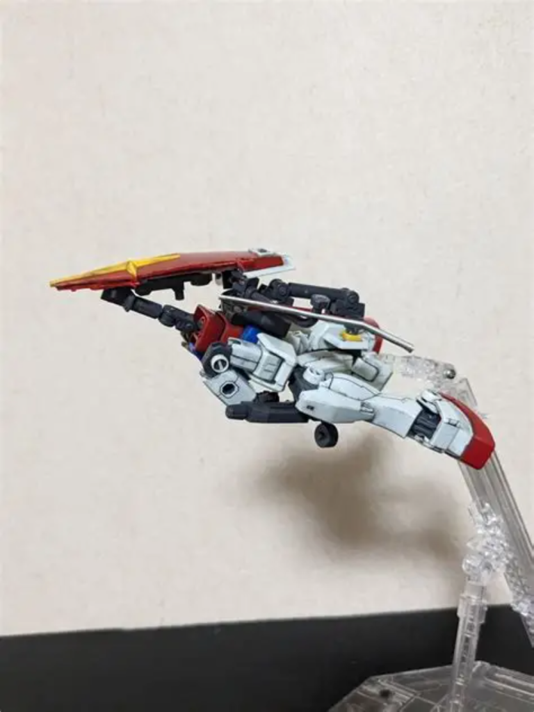 ＲＸ-78飛行モードＡ.Ｂ–9枚目/制作者：iinesisugitanokana