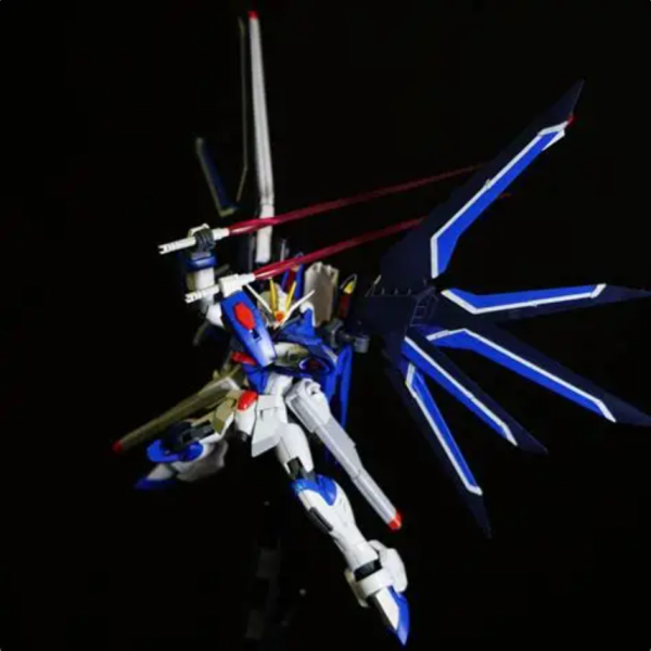 ライジングフリーダムガンダム