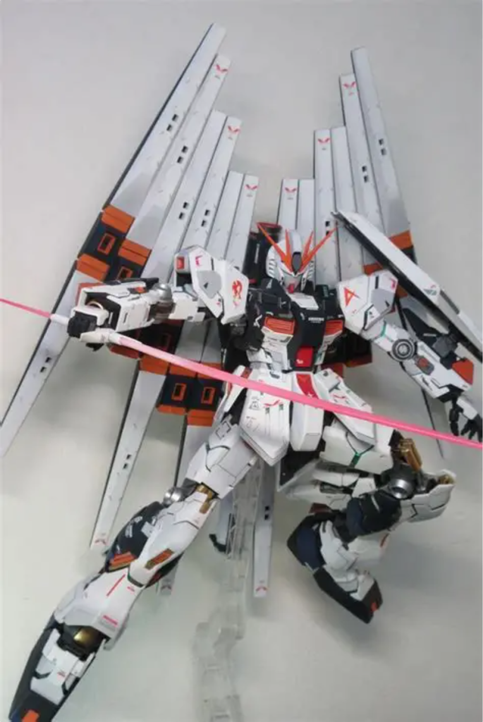 MG　νガンダム　ダブルフィンファンネル–5枚目/制作者：☆ぽんきち☆