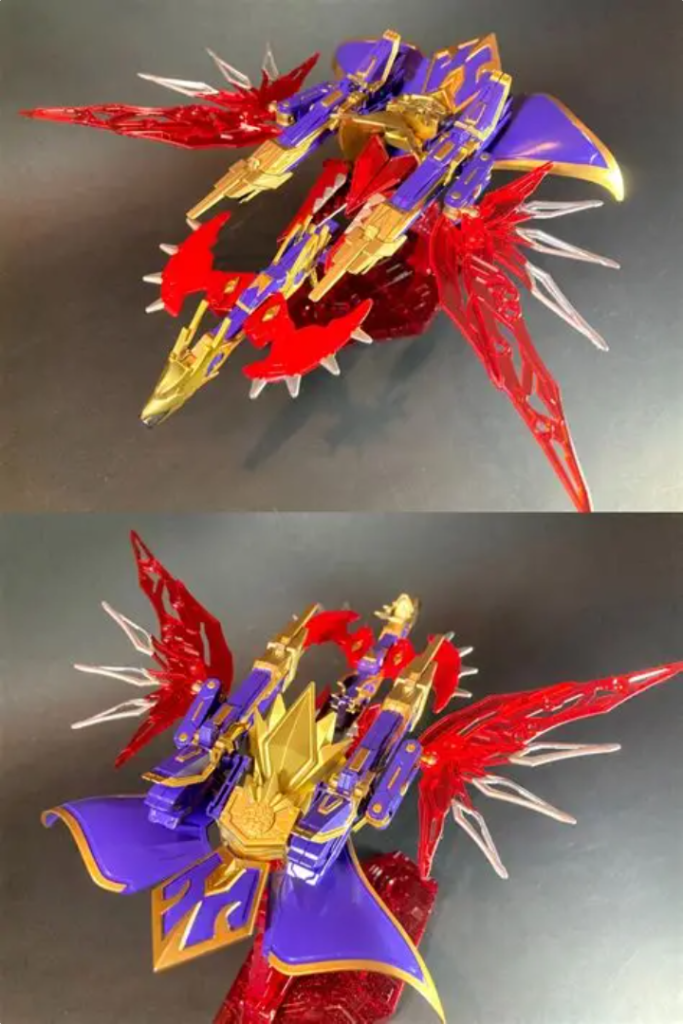 【覇道邪龍形態】(シュトゥルムワイバーン形態)武羅星邪龍と合体した天下無双闇元帥の高速移動形態。ムシャワールド上空で、天下無双大将軍の超絶鳳凰形態と壮絶なドッグファイトを繰り広げたハイスピードな航空機動戦は輝羅鋼物語中屈指のアクションシーンとして最高の盛り上がりを見せた！