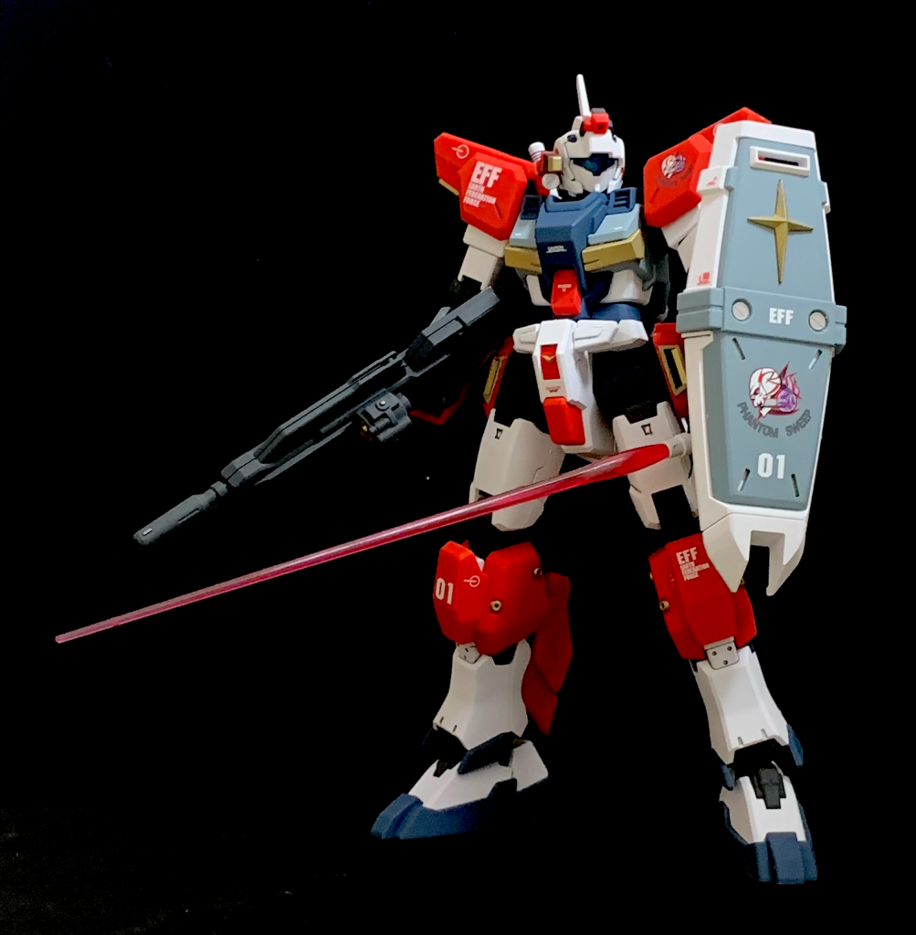 漫画版での立ち絵。シールドのマルイチはメタルパーツを使用しています。