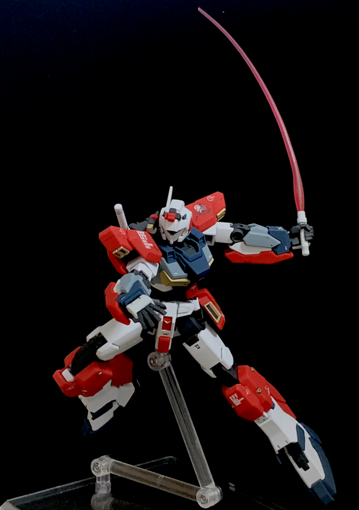 ビームサーベル。サーベルエフェクトは湾曲版を用意してみました。