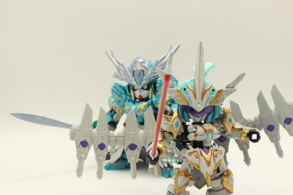 エルピサード王家の親衛隊「ユキナイトスコード」そのリーダーである「ユキナイトスコード・カルラ」以前、ゆっきーが好きなカルラモチーフで作ったSDです。王家の親衛隊という設定を追加しました。カルラの投稿はまた追々。