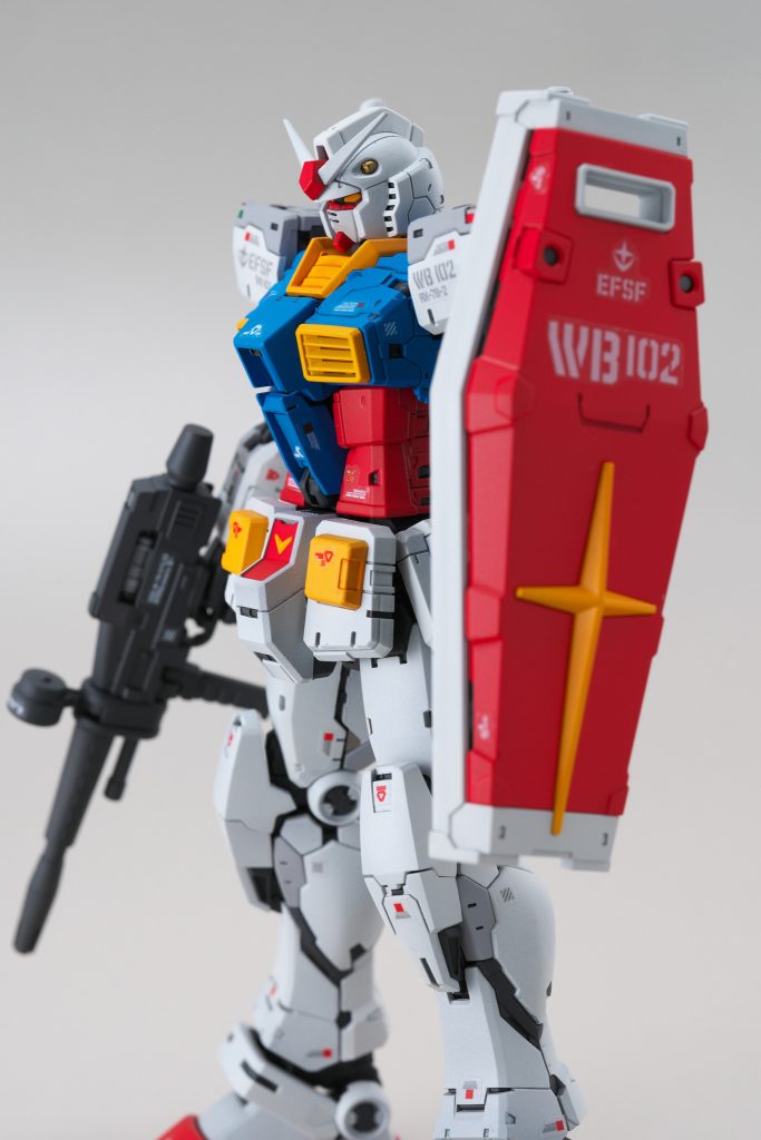 RG RX-78-2 ガンダムVer.2.0–3枚目/制作者：mizu