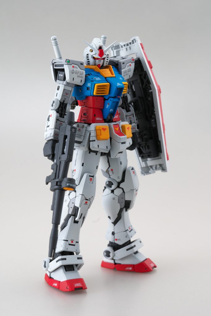 RG RX-78-2 ガンダムVer.2.0–4枚目/制作者：mizu