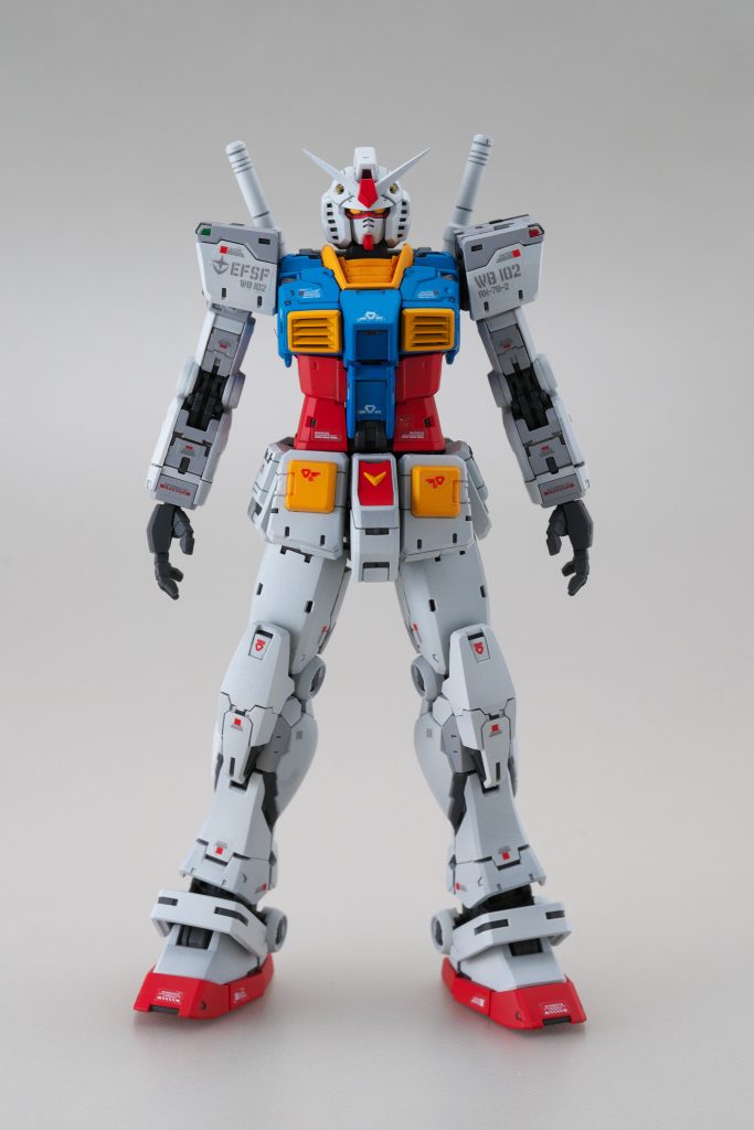 RG RX-78-2 ガンダムVer.2.0–5枚目/制作者：mizu