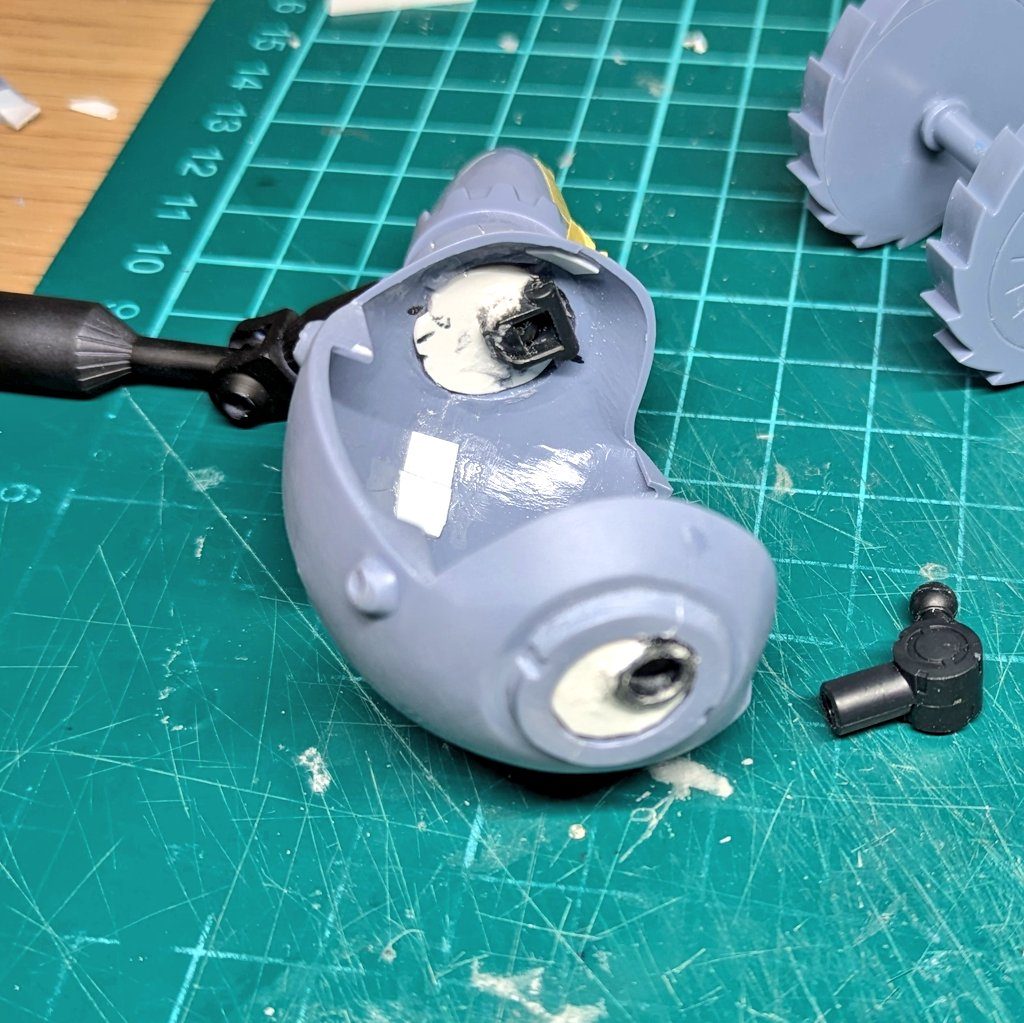 肩関節は30MMから。 