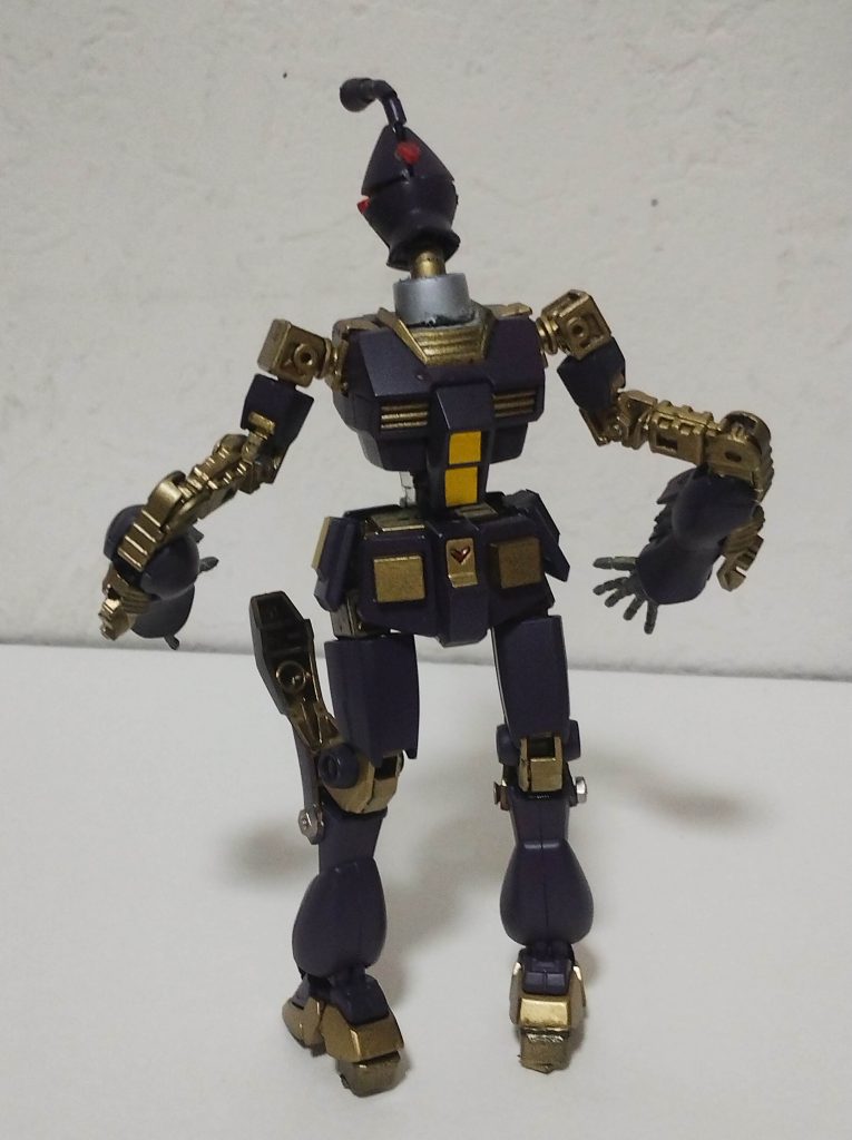 背面、だが正面っぽい。