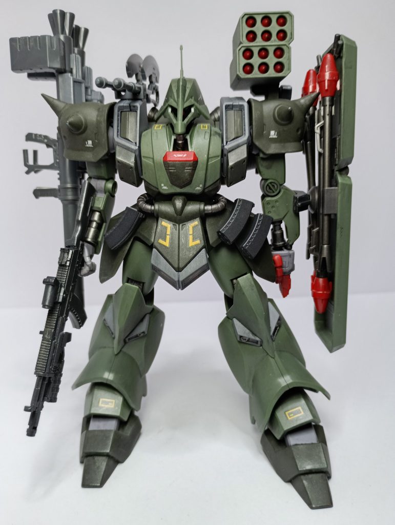 発売日が8/8という発売を待ちわびていた働くオッサン達に対して全然優しくない日付で、当初この仕打ちに「買えんだろうな…」と考えていたのですが、8/9の土曜に売っている神店があったので、購入できました♪（諦めず行動することは肝要と実感）