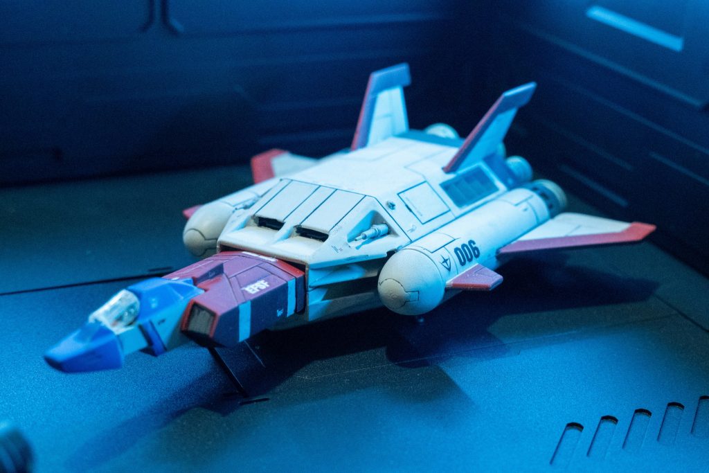 WonderToysの新LEDハンガーベースプラス(gundam-kao3)