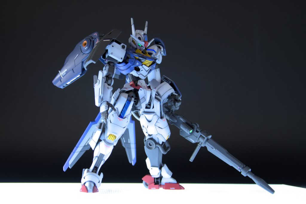 サムネの型式番号についてるLはLocal(現地)のLです。