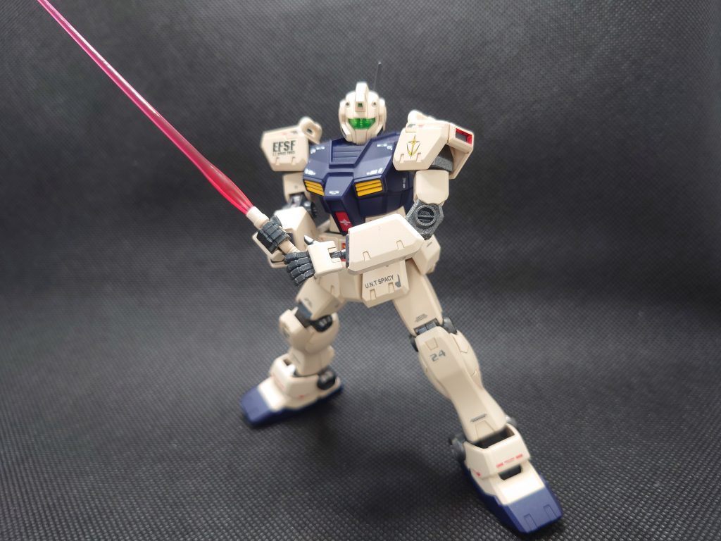 サーベルの刃がないので、不良品かな?と思ったらそういう仕様…。