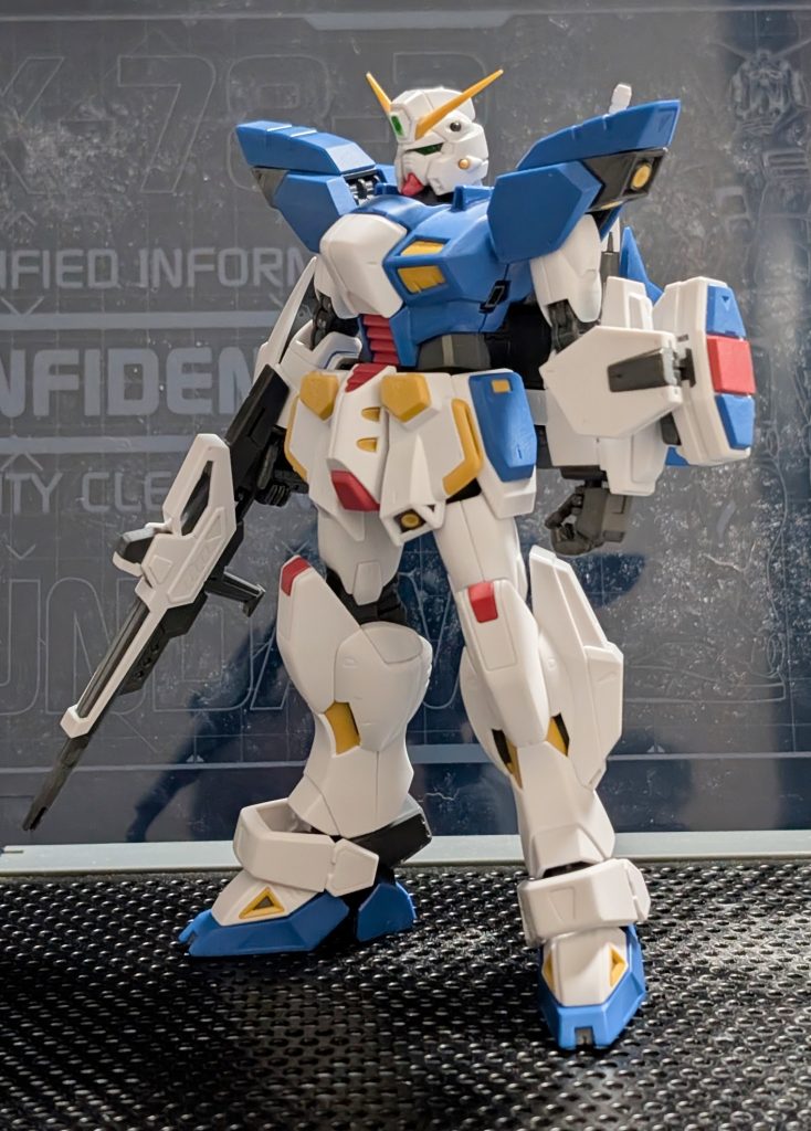 素組みの状態もうこの段階でカッコいい…!ぶっちゃけ素組みでも全然満足いくデキで、組んでてワクワクが止まらなかったです!この調子でシルエットガンダムやネオガンダムとかも出てくれればなぁ〜(チラッ今回は以上になります、ここまでご覧いただきありがとうございました!まだまだ暑い日は続くと思いますが、皆様も熱中症などに気を付けてお過ごし下さい😌