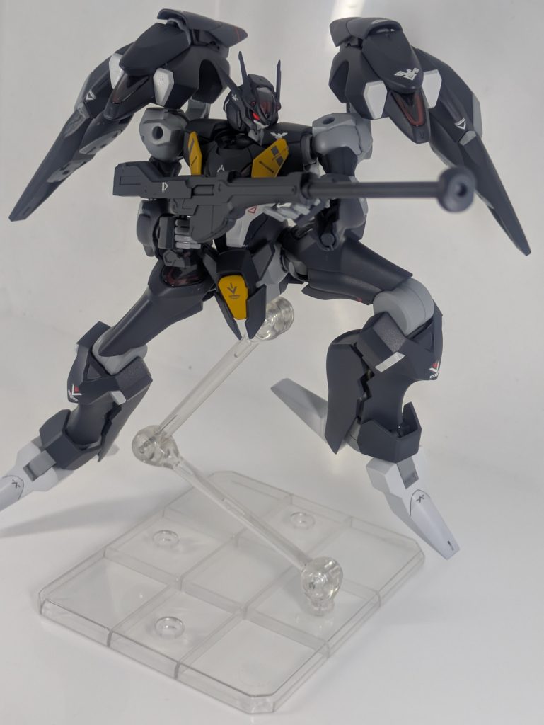 箱絵風 こう見ると、なかなかガンダムには見えないですね。(作品設定も関係あるかも、ですが)