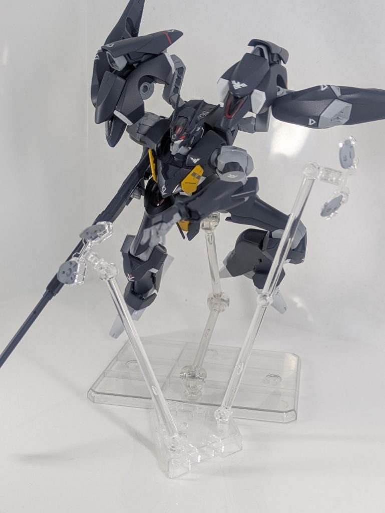 ウェポンディスプレイベースとまさかファラクトのガンビットを付けれるパーツが、4つ分しか無いとは。。。余裕があれば2セットある方がいいです🫠