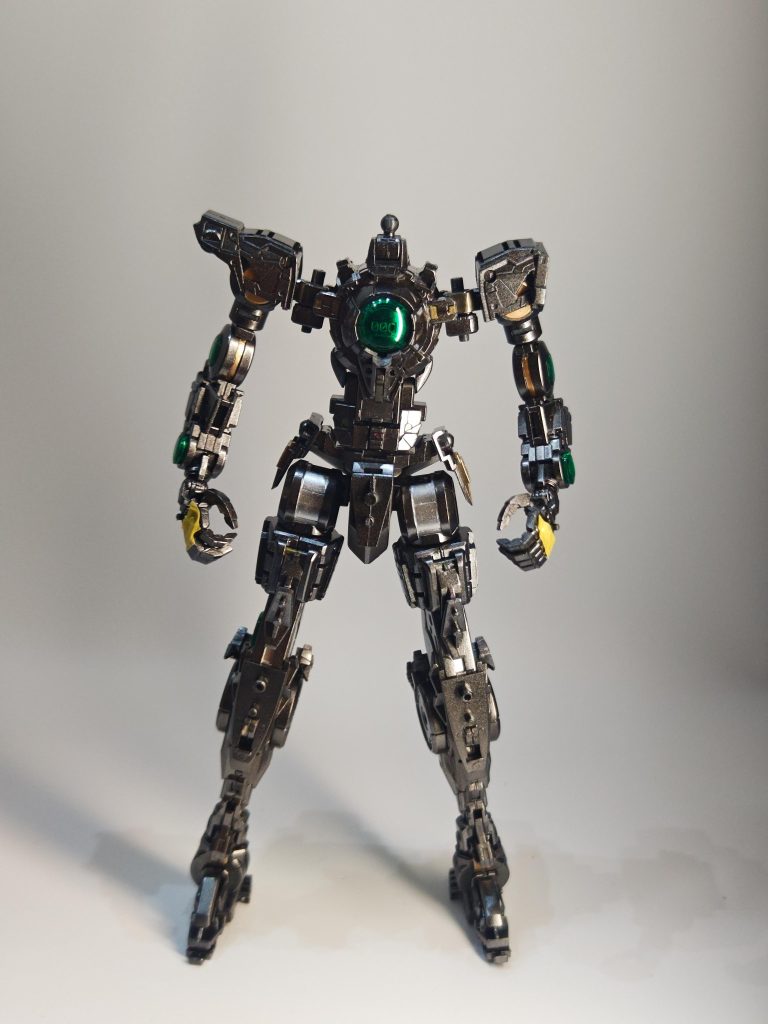 初・MG全塗装 ガンダムダブルオークアンタフルセイバー–2枚目/制作者:syoooooh