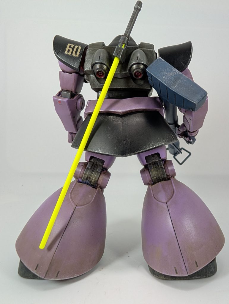 ドムかリックドムのどちらで組むか…ここは迷わず重力下で戦うモビルスーツが好きなので「ドム」で決まりました😄