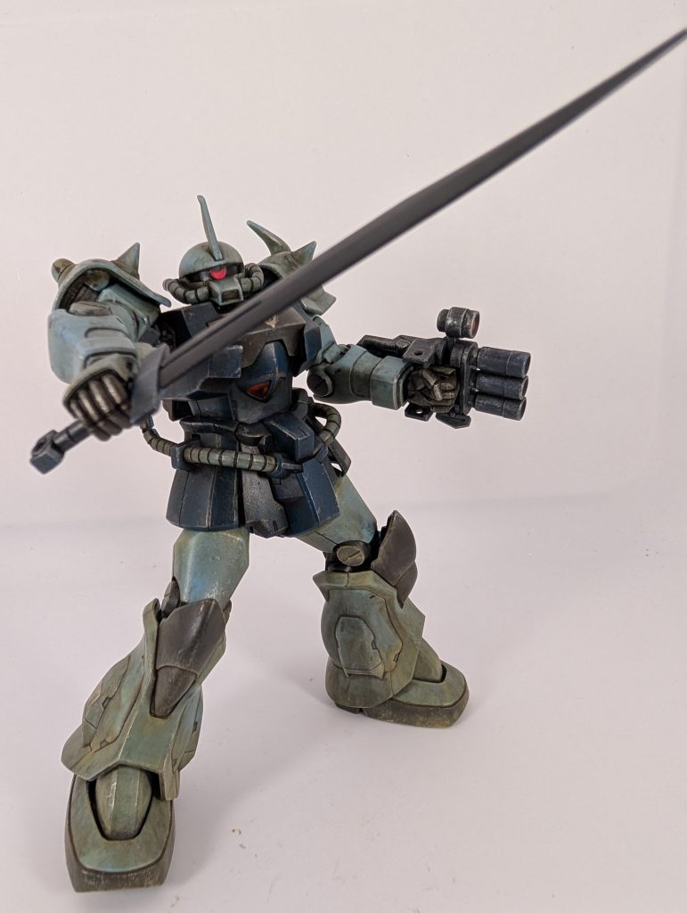 グフカスタムと言えばこのヒートサーベル(zaku-kao6)でもあんまりヒートサーベルを使った写メを撮ってなかった(zaku-kao4)