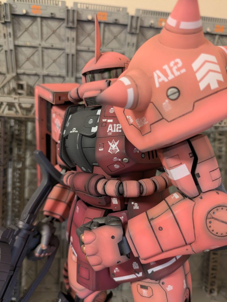 シャアピンクは二種類使いわけました。リアルグレードの配色を模倣