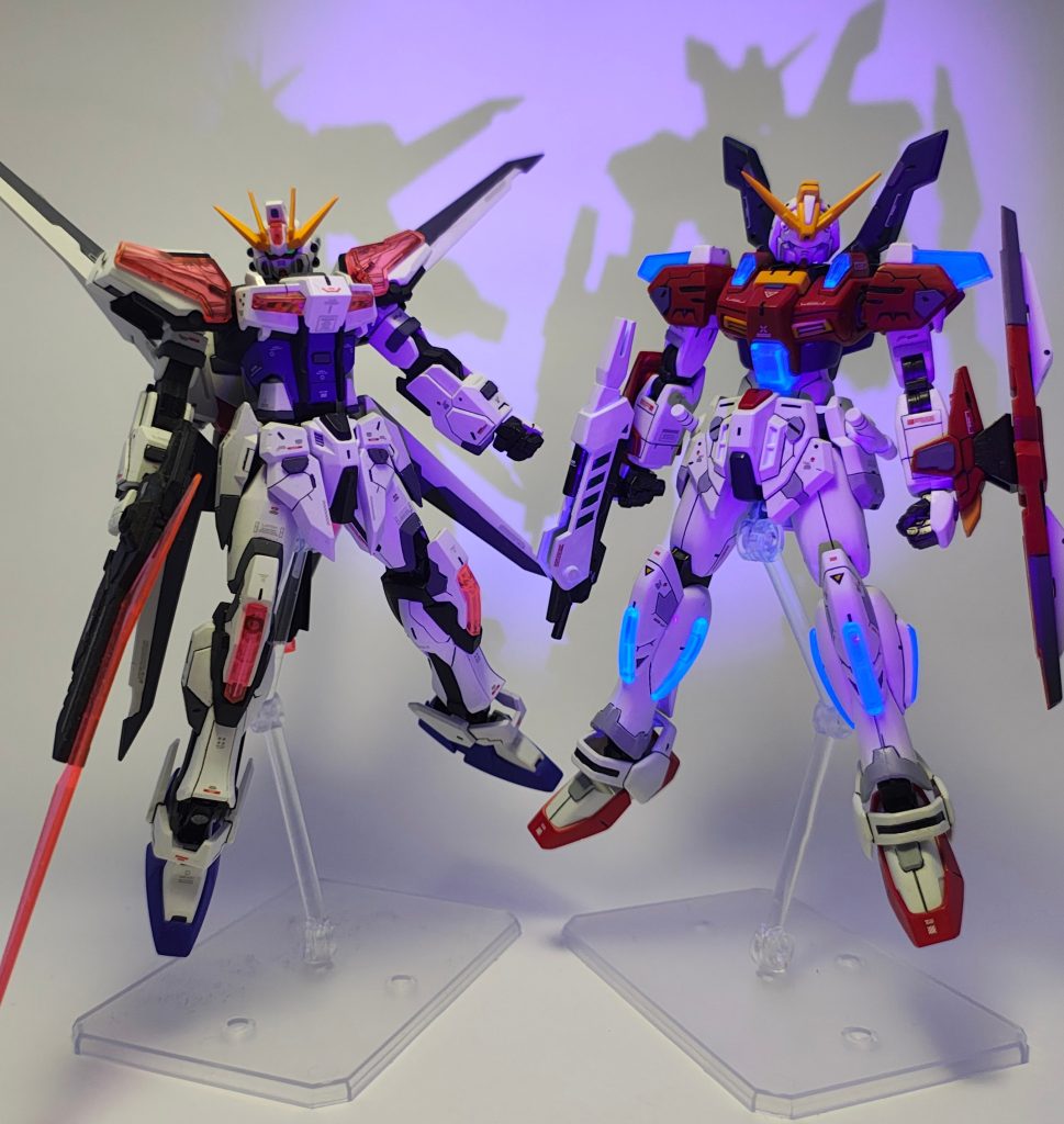 盛大にミスをしたため投稿を渋っているビルドストライクエクシードギャラクシーとの並び。メイジン・カワグチとセイくんの戦いが映像としてもう一度観れただけでも大興奮だったのですが、颯爽とレイジが駆けつけた時には「あぁ、ビルドシリーズ観てて良かった、、、」と本当に感動で倒れそうでした。