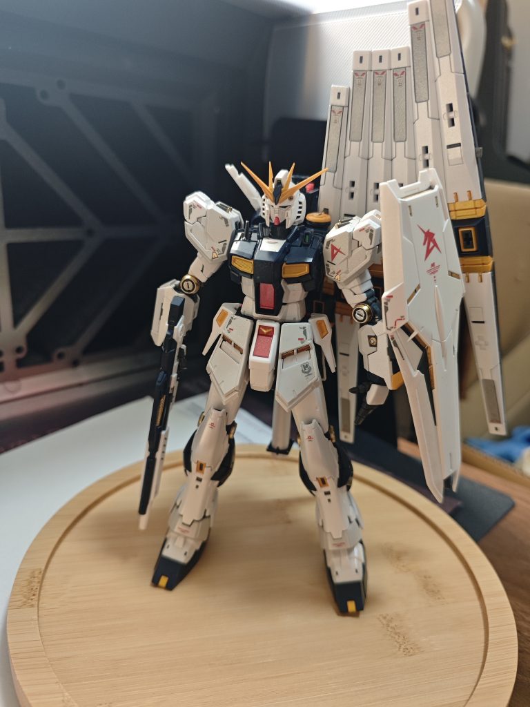 ニューガンダム　ガンダムマーカー塗装　exパール–5枚目/制作者：Benny