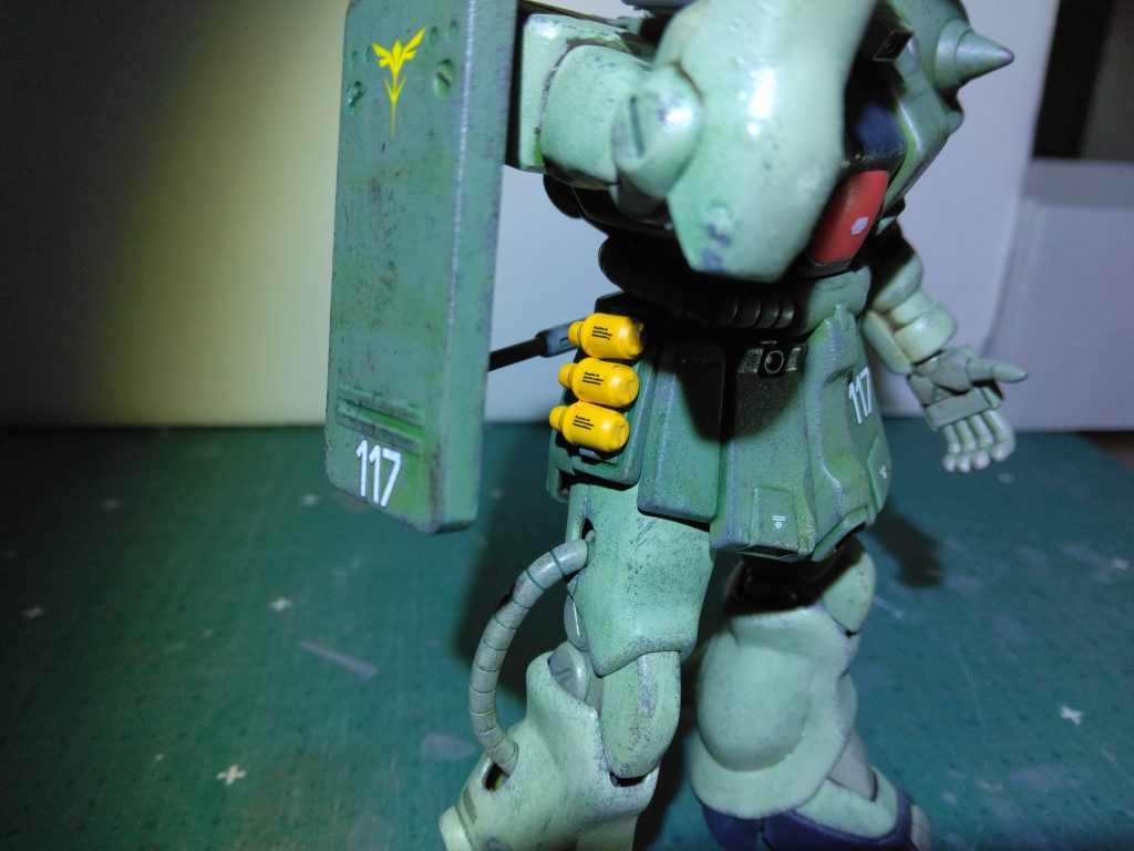 ハンドグレネードは閃光弾をイメージして黄色で塗装しました。