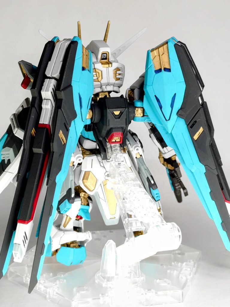 白…オフホワイト赤…メタリックレッドグレー①…エアクラフトグレーグレー②…ニュートラルグレー黒…ミッドナイトブルー金…スーパーリッチゴールド青…浅葱色