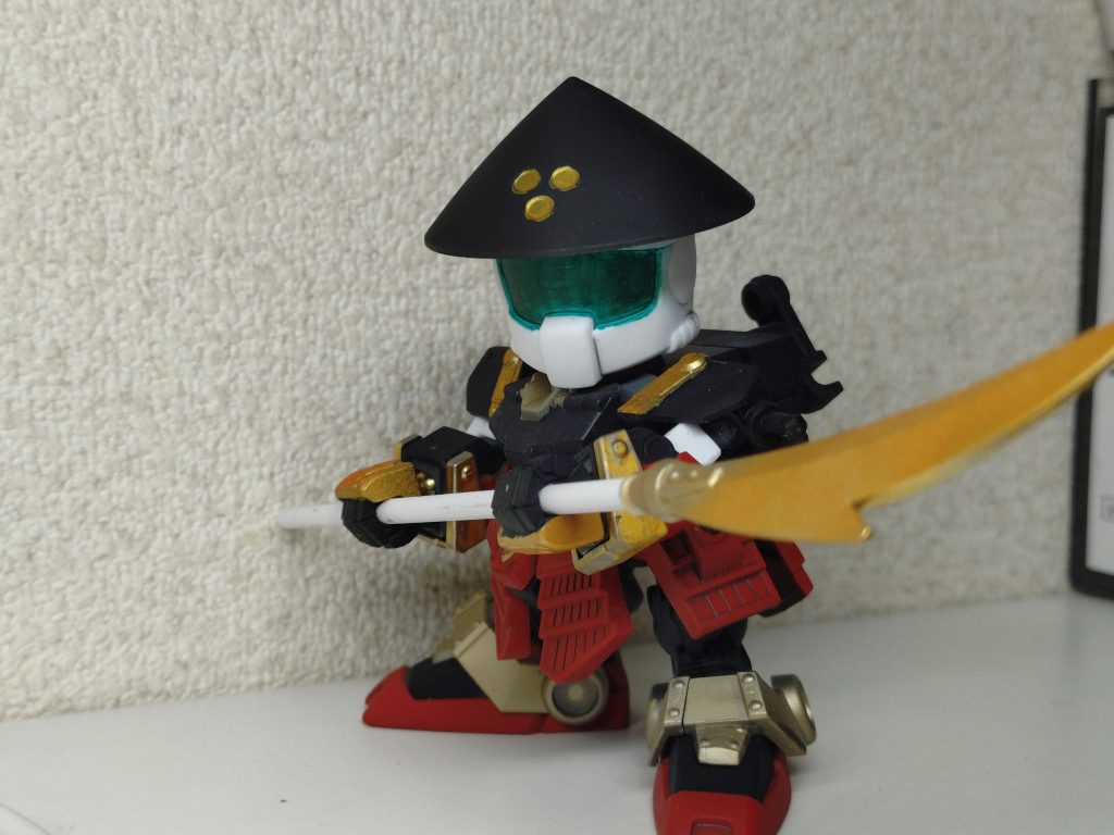 足軽璽武に変身させる事も。思いのほかカッコ良いですね、璽武。