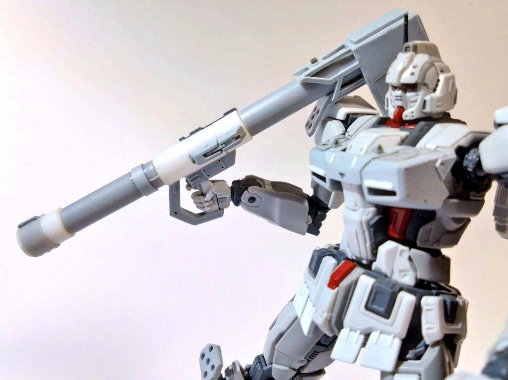 バズーカ初期の頃。レクイエム風に寄せつつ説得力を持たせるデザインにするのすごく思案したんですよね~EXくん、君こんな顔だったっけ??