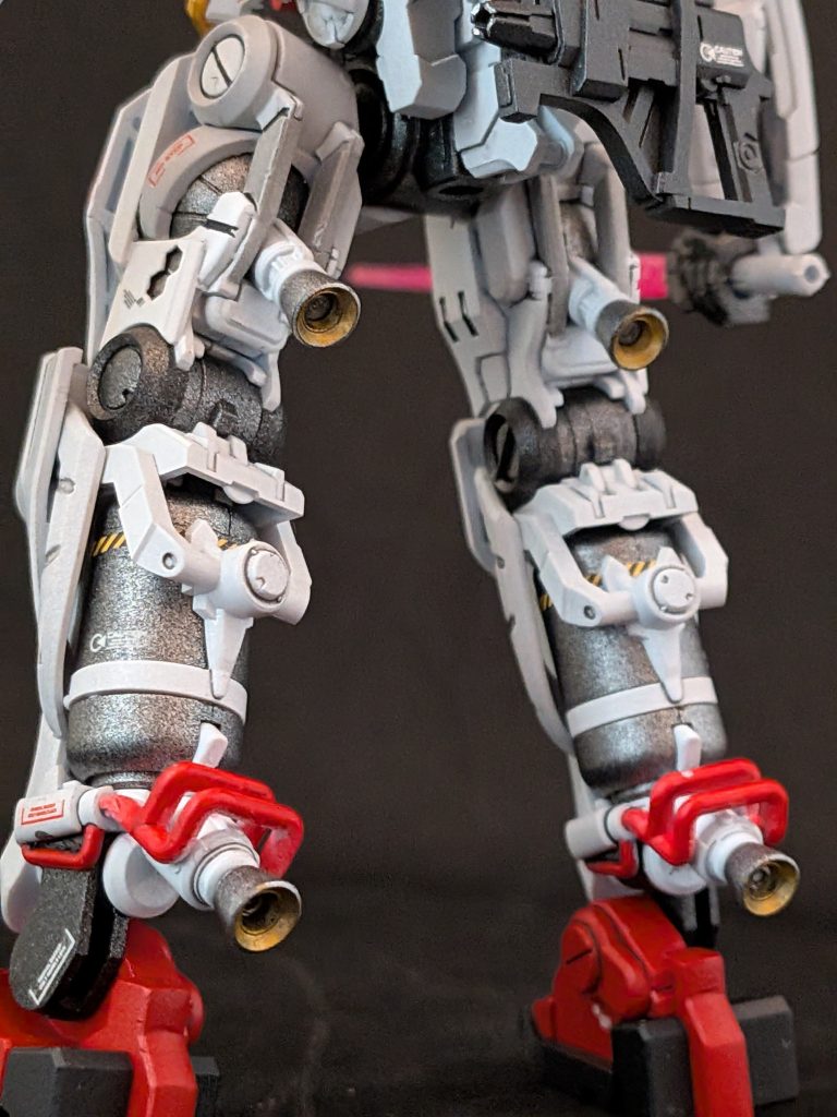 最後まで有難う御座います!次もジークアクス作品か!?あ、9歳になる私の息子が「自分の作品を自分のページに出したい!」とのことなので、別アカで投稿していくようです。良かったら見てやって下さい。息子ページhttps://gumpla.jp/author/yuto00002