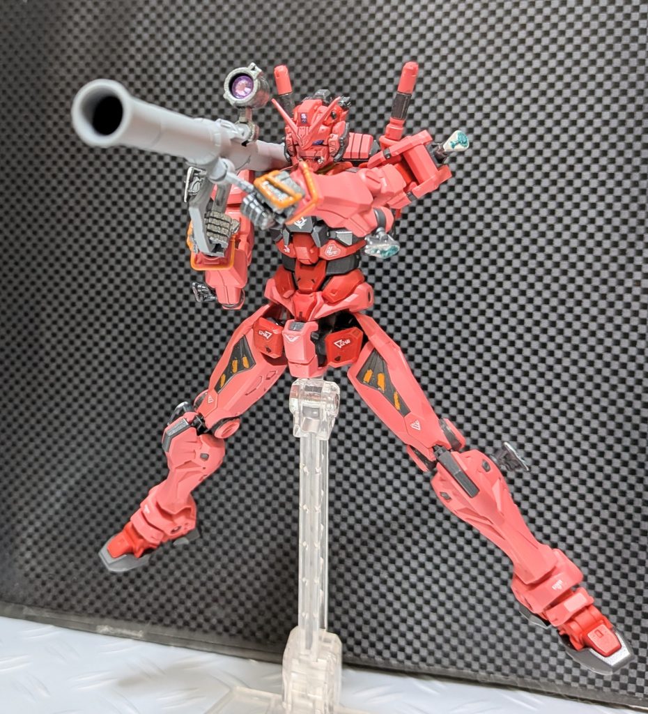 赤いガンダム–2枚目/制作者：@Ymarl1