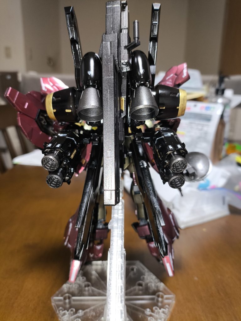 バックパック それぞれがそこそこ可動、タクティカルランチャーを懸架可能